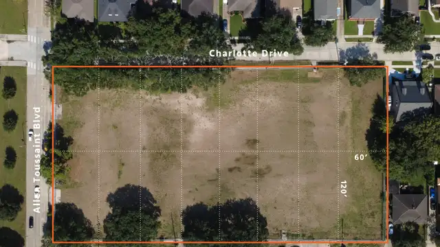 6101 Chatham Dr thumbnail 2