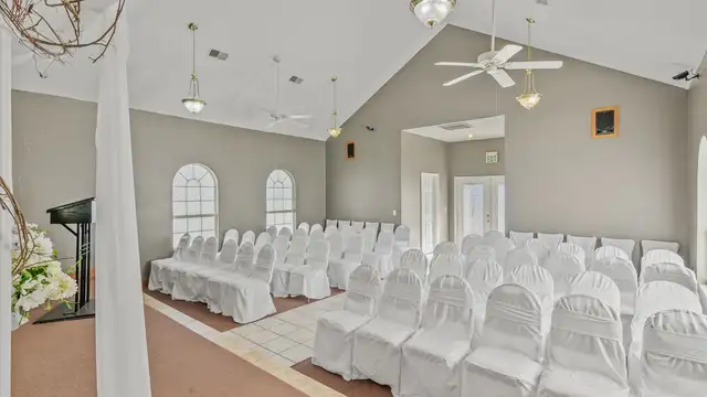 14025 Greenwell Springs Rd thumbnail 5