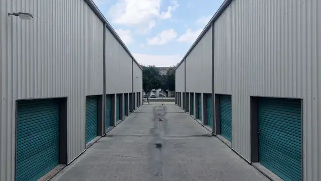 Clearview Mini Storage thumbnail 3
