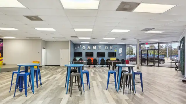 Suite 5 - NEW SUITES AVAILABLE FOR LEASE 9954 Lake Forest Blvd. Neighborhood Center For Lease thumbnail 5