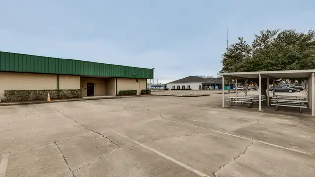 View image 7