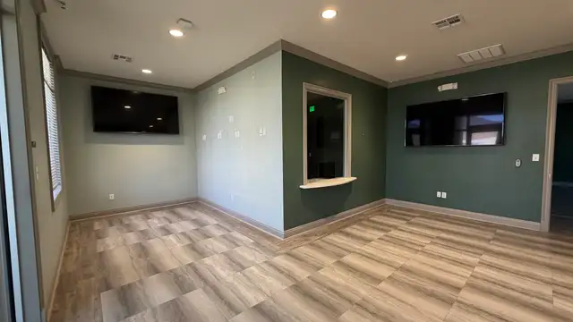 View image 8