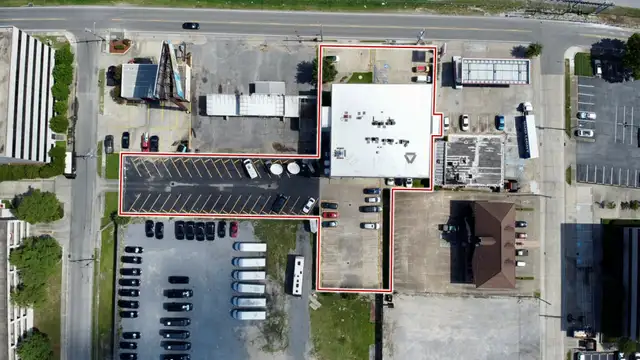 Metairie Office thumbnail 4