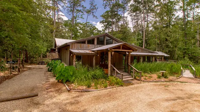 Little River Bluffs LLC- Turnkey Hospitality & Event Retreat thumbnail 3