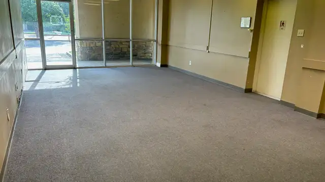 Pinewood Pointe Space for Lease thumbnail 5