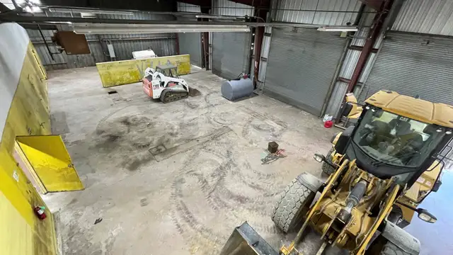 4 Acre - M1 Zoned Laydown Yard with Warehouse Bldg thumbnail 3