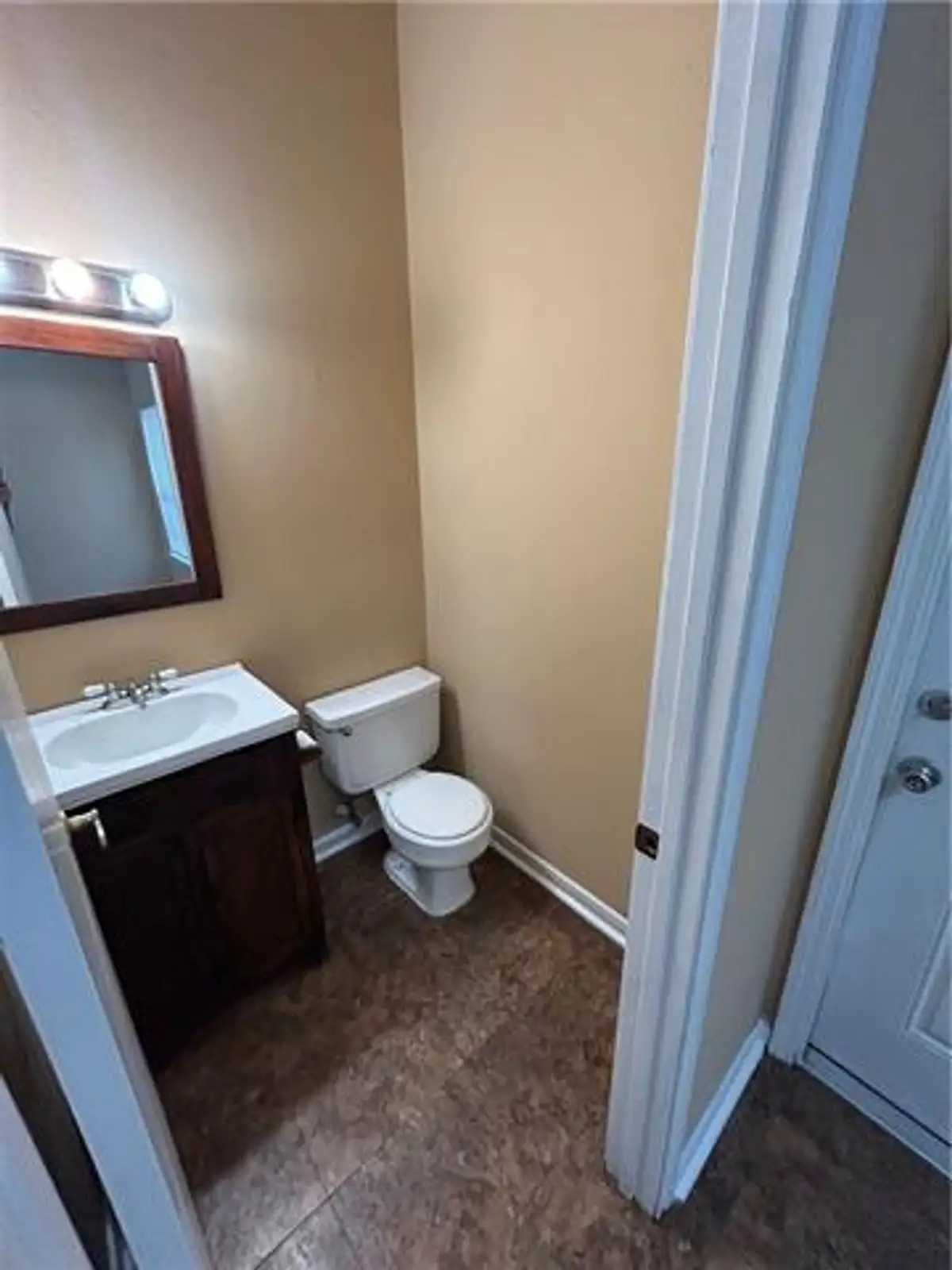 1350 Corporate Square Dr image 2