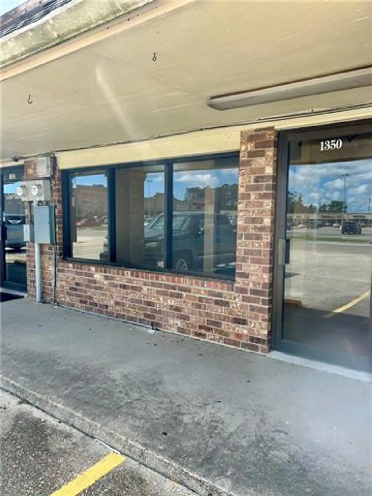 1350 Corporate Square Dr
