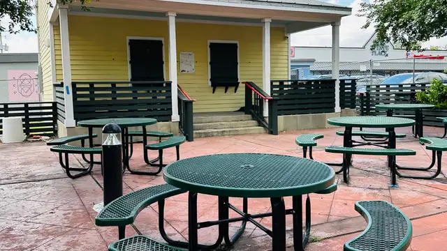520 City Park Ave thumbnail 2