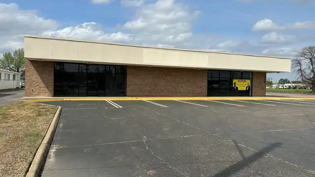 12,000 SF Retail End Cap thumbnail 4