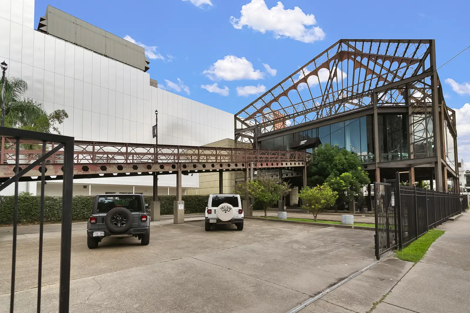 Iconic St. Charles Avenue Site