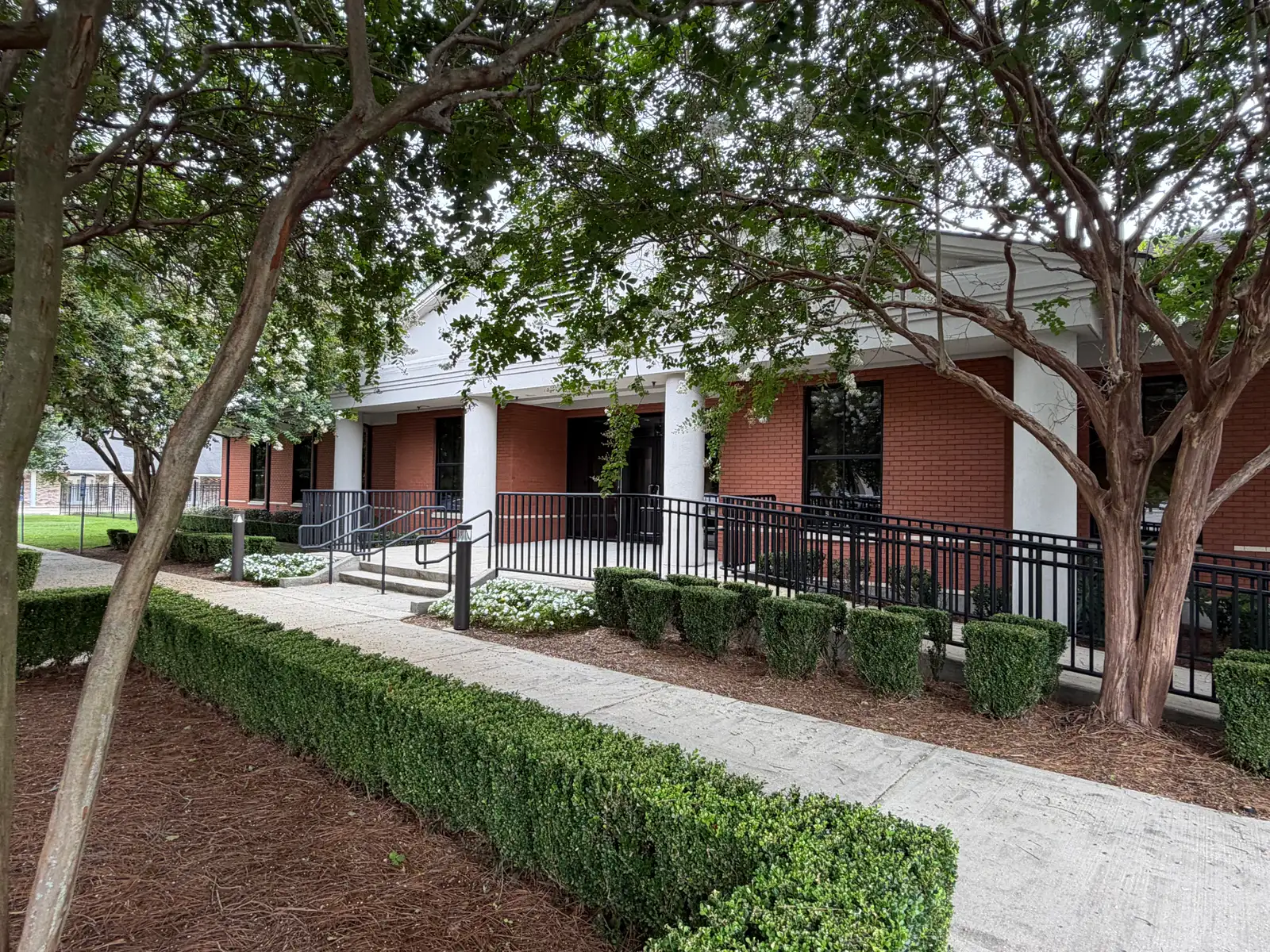 4757 O'Neal Ln, Baton Rouge, LA