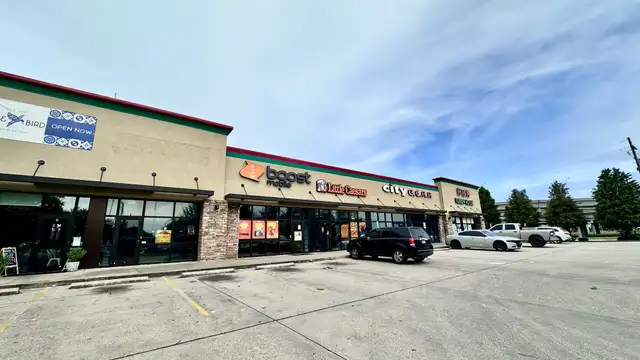 3000 Loyola Dr thumbnail 4