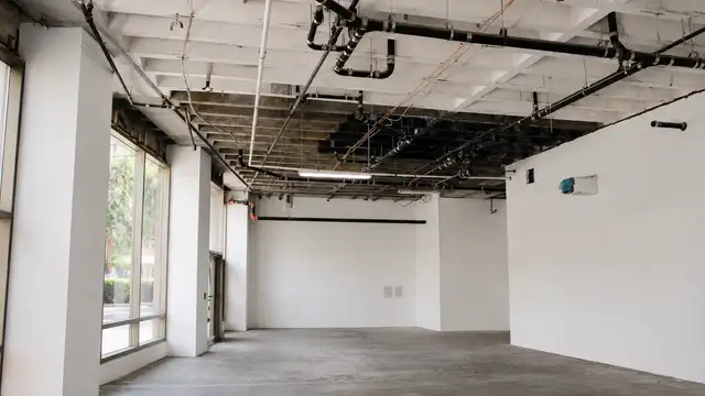 Ground Floor Retail Sonesta ES CBD thumbnail 4