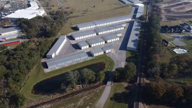Self Storage Investment w/ Room for Expansion thumbnail 4