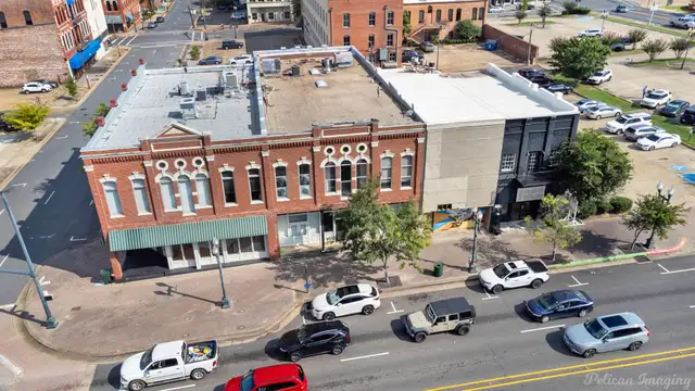 711 Texas St thumbnail 5