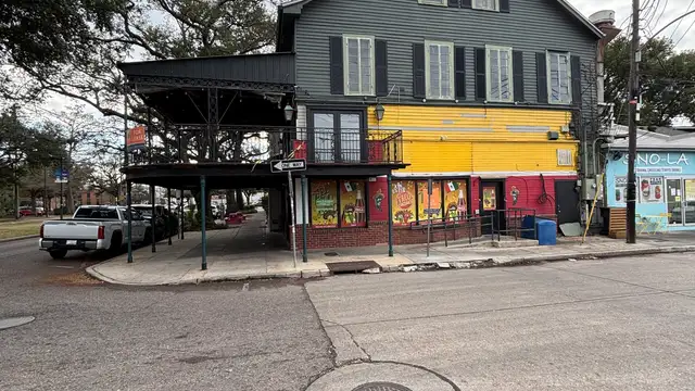 S. Carrollton Ave Restaurant For Lease thumbnail 2