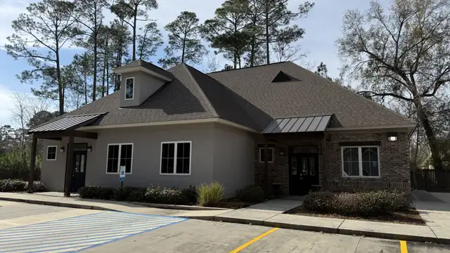 Prime Office Lease thumbnail 2