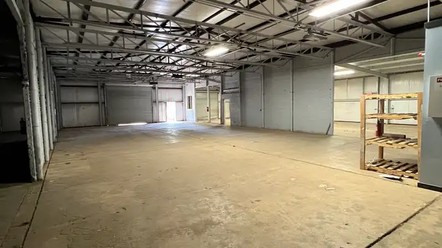 1709 Wells Island Road - Warehouse/Office thumbnail 5
