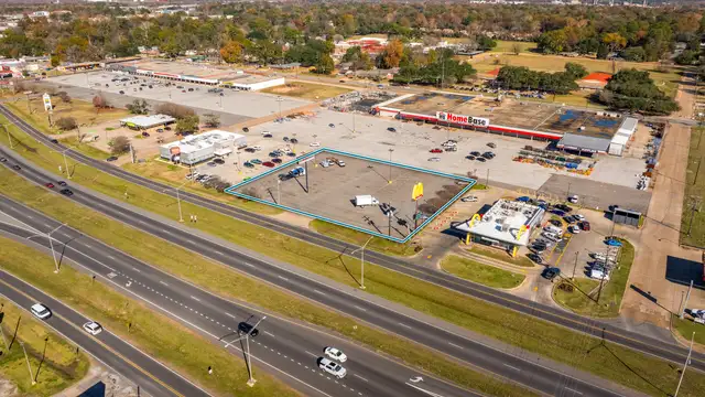 Outparcel Development Site Alexandria, LA  Lot 10 thumbnail 4