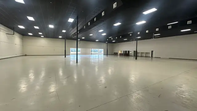 Suite 7130 - 7116 Antioch Rd. thumbnail 5