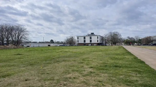 41384 S Pointe Pkwy (1.73 Acres)  Off Knight St and Shreveport-Barksdale Hwy thumbnail 2