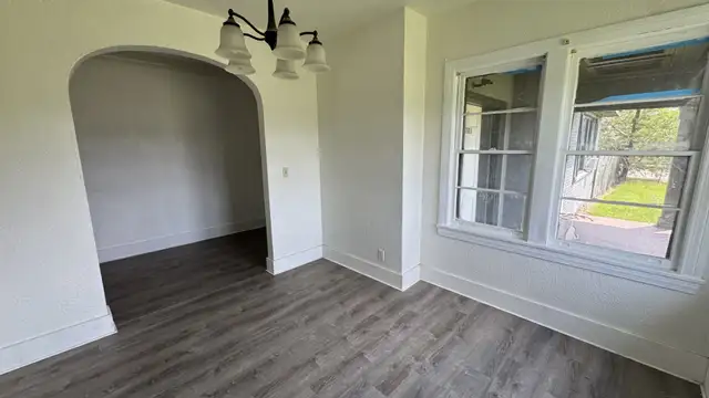 16271 & 16161 Florida Blvd thumbnail 5