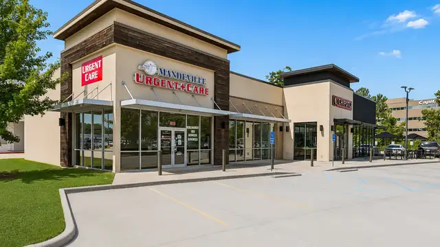 INVESTMENT / OWNER-USER OPPORTUNITY | 4,700 SF RETAIL BUILDING | CHIPOTLE TENANT + 2,500 SF AVAILABLE thumbnail 2