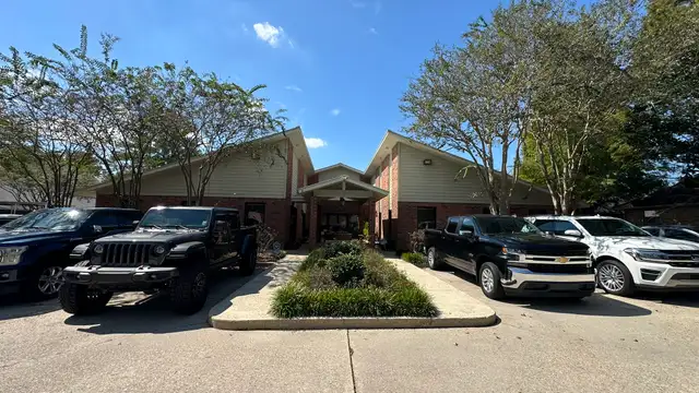 2822 O'Neal Ln thumbnail 2