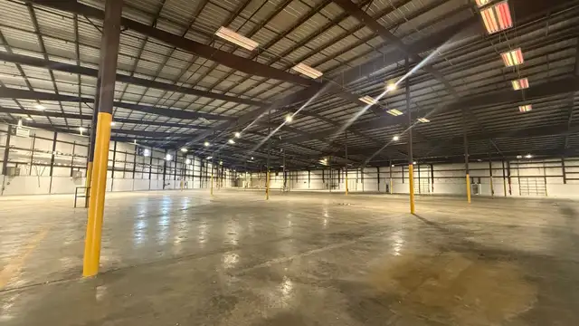 Louisville Warehouse thumbnail 5
