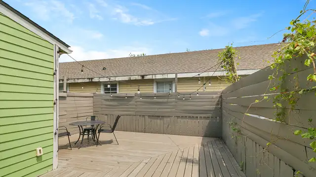 604 S Genois St thumbnail 2
