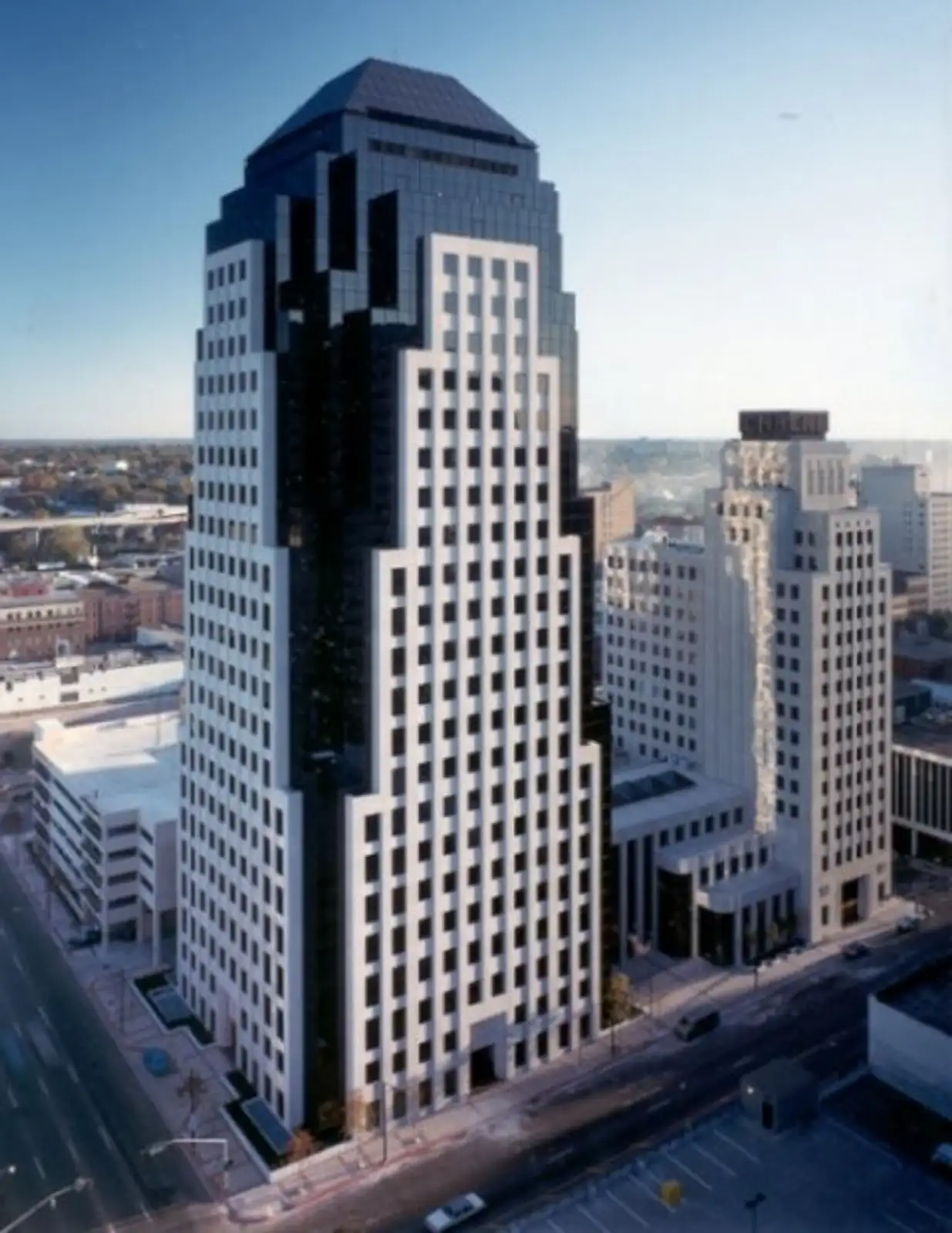 Regions Center - Tower