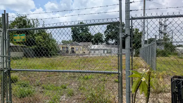 1142 Eagle St thumbnail 3
