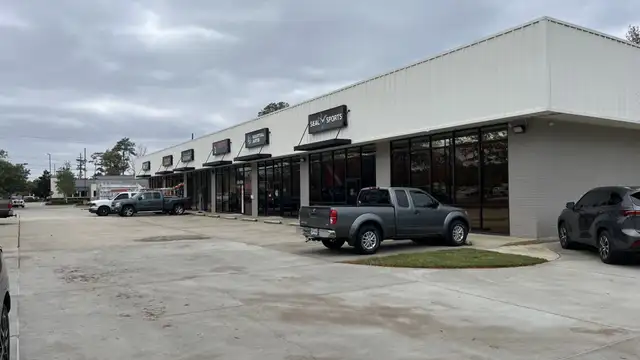 Retail Site Northwest Quadrant Hwy 22 & N Causeway thumbnail 5