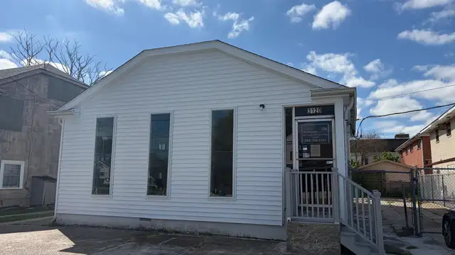 Metairie Road Office/Retail Space thumbnail 3