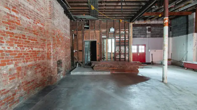 Retail Shell Space on Magazine Street thumbnail 5