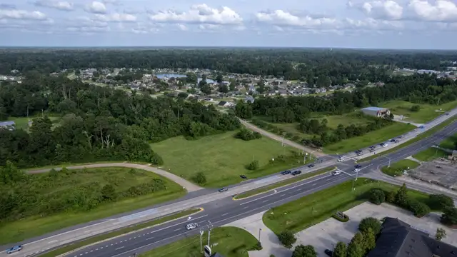 3.742 Acres on Highway 16 in Denham Springs thumbnail 4