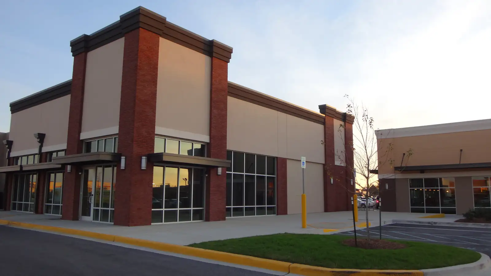 former World of Beer (Suite D200) - Ambassador Town Center