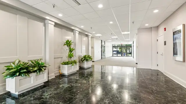 Riverside Park for Lease thumbnail 4