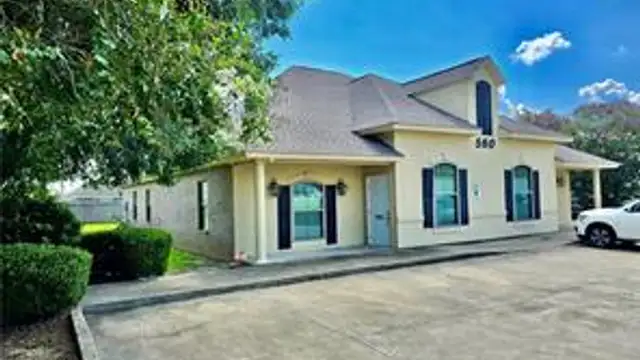 560 Belle Terre Blvd thumbnail 2