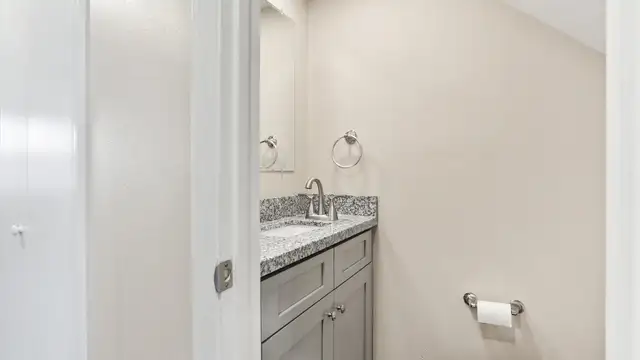 View image 9