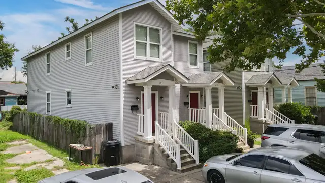View image 11