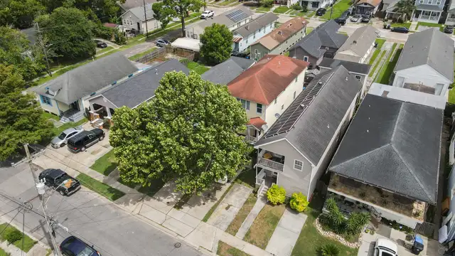 View image 12