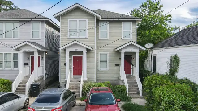 View image 30