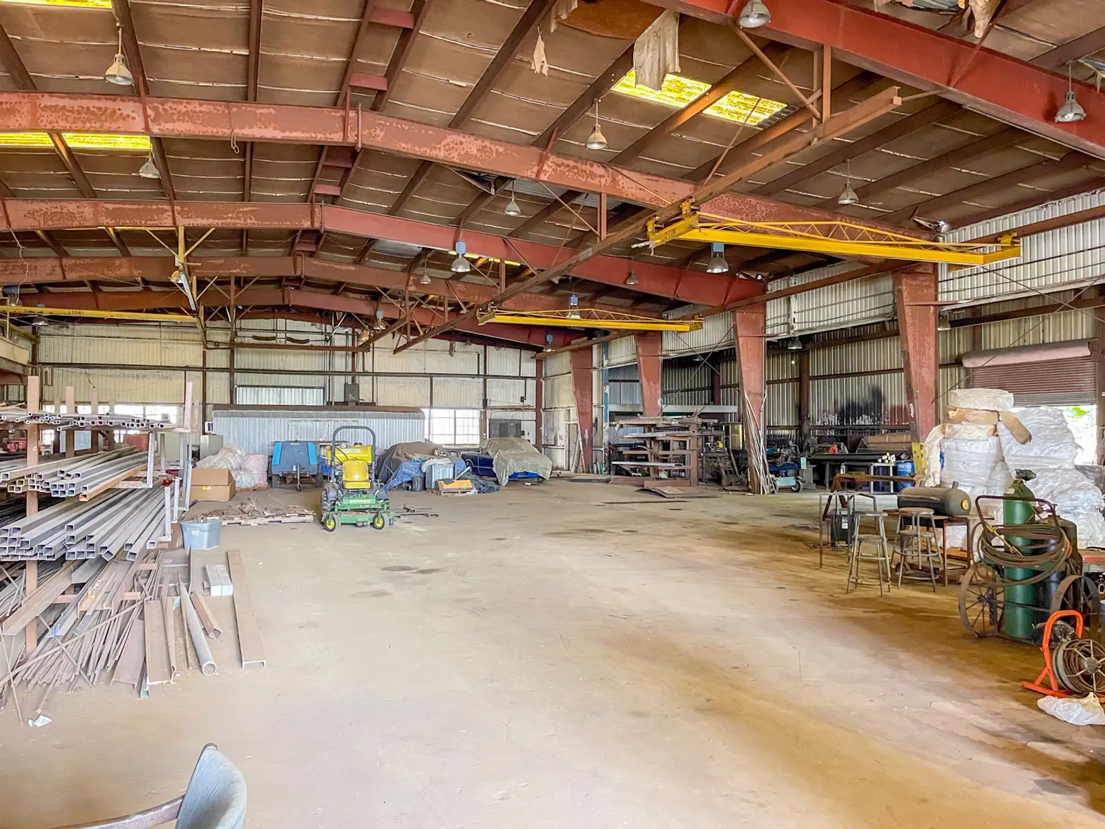 Strategically Located Office Warehouse with Value-Add Potential image 4
