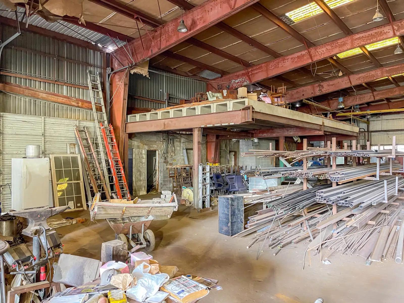 Strategically Located Office Warehouse with Value-Add Potential image 5