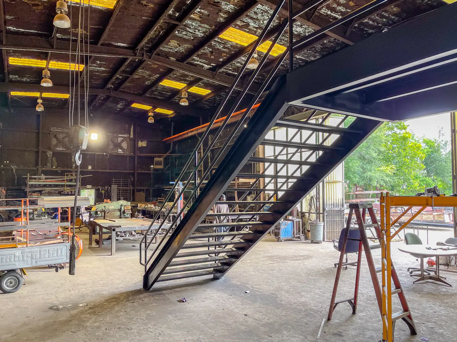 Strategically Located Office Warehouse with Value-Add Potential image 7