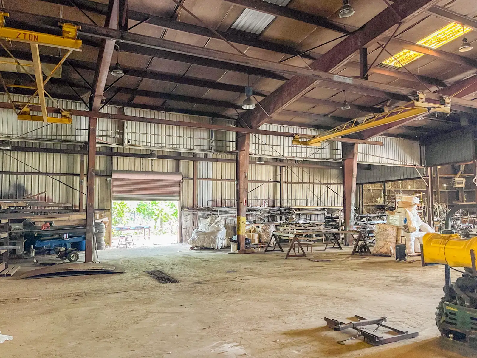 Strategically Located Office Warehouse with Value-Add Potential image 6