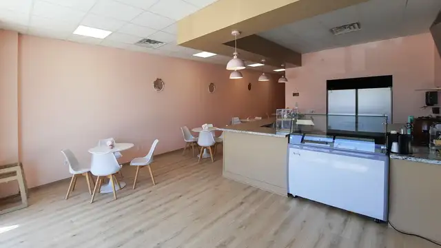 Retail Suites Fronting O'Neal Lane thumbnail 3