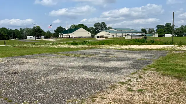 1.105 acres US Hwy 171 thumbnail 3